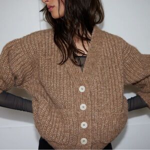 Jaggery Cardigan
